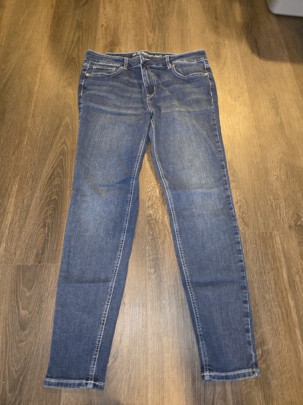 Maurices Skinny Jeans Size 14